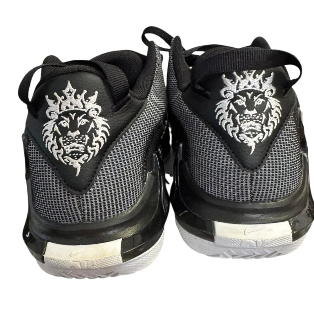 Nike designed peak